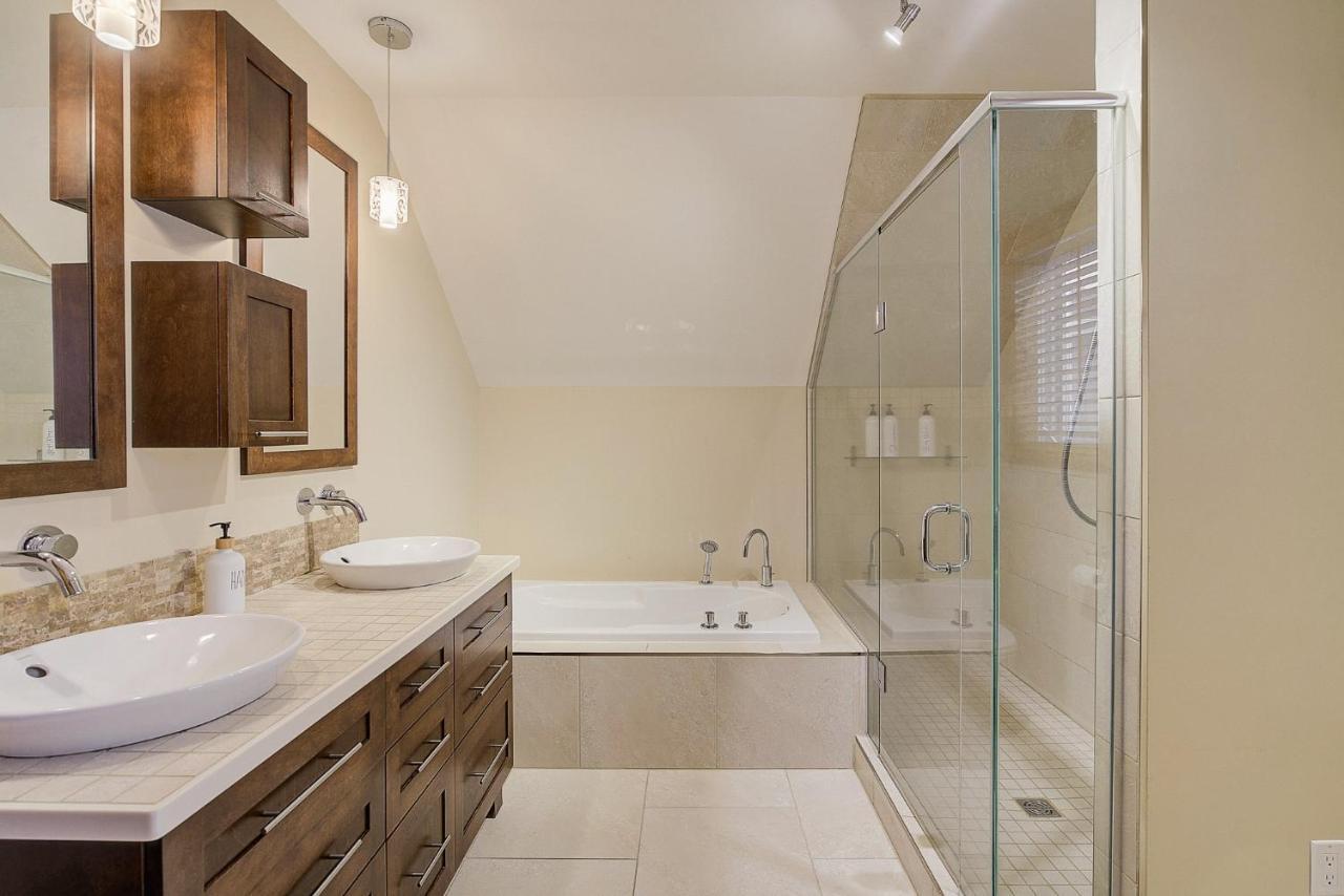 Gorgeous View 10 Min To Massif Hot Tub And Garage Vila Baie-Saint-Paul Exterior foto